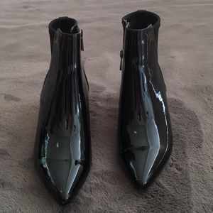 Donald Pliner Ankle boot black in patent leather